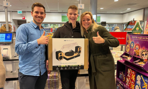 winactie-platenspeler-1764858919AlWyJ.png